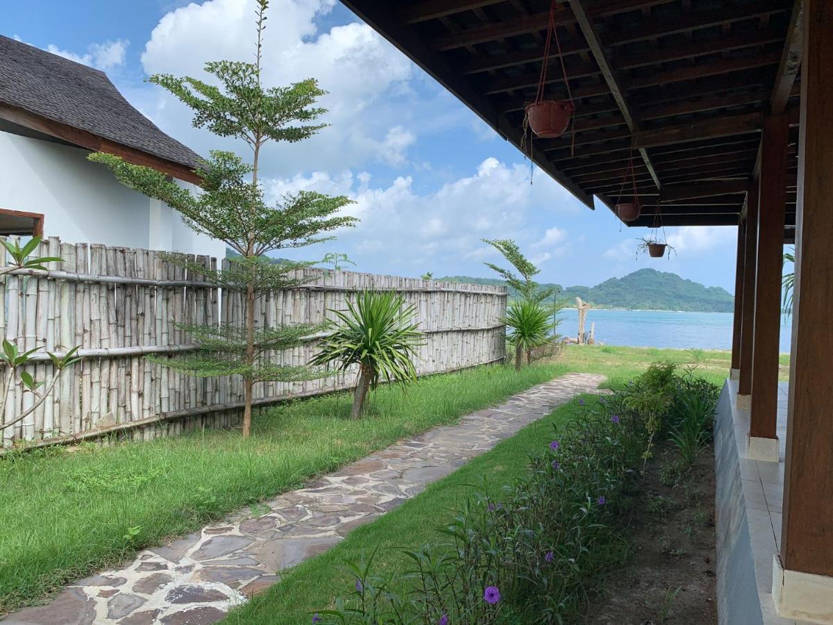 The Club Villas Lombok Sekotong Kültér fotó